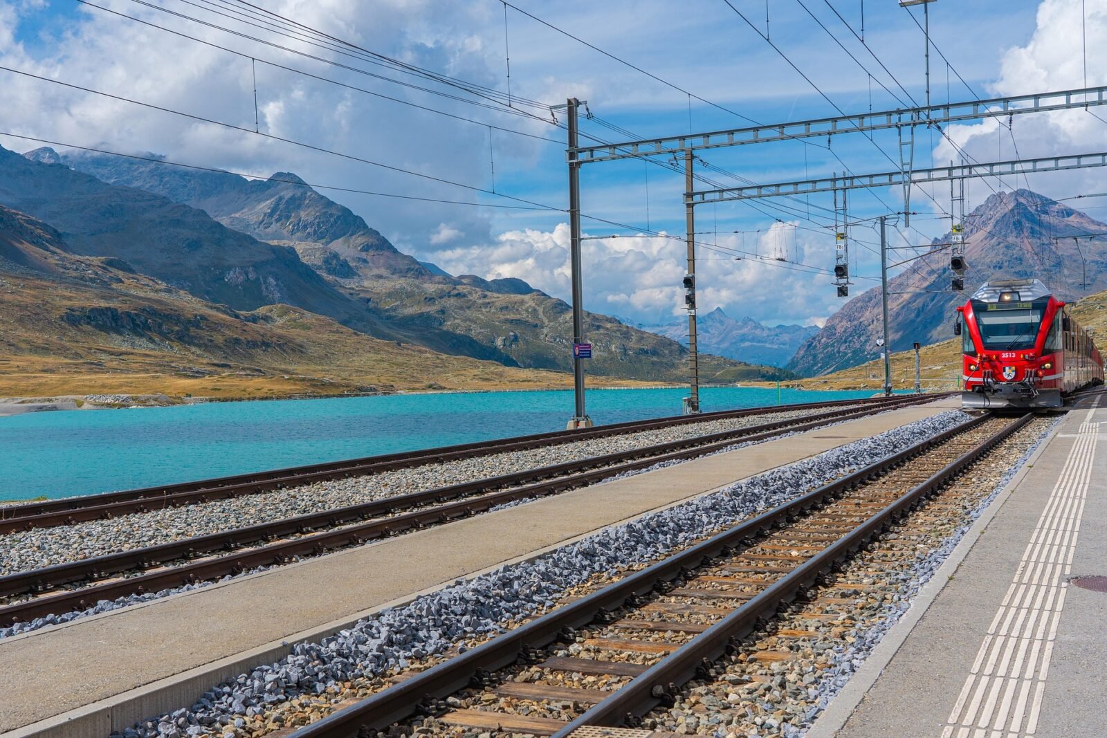 Tren moderno